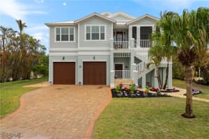 1114 Seagrape Ln, Sanibel