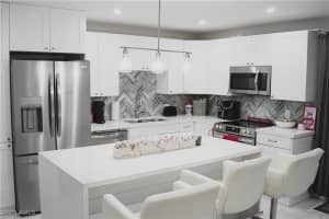 136 Hercules Drive, Fort Myers Beach, FL 33931 - MLS#225009331