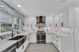 8126 Valencia Road, Fort Myers, FL 33967 Sold 04/04/25