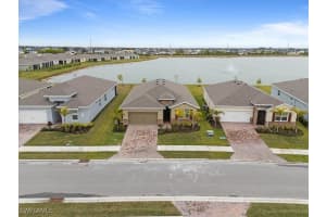 907 Stonewater Lake Terrace, Cape Coral, FL 33993 Sold 04/30/25