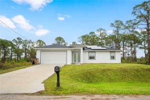 3612 66th St W, Lehigh Acres