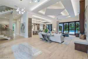 201 Caribbean Road, Naples, FL 34108 - MLS#225009555