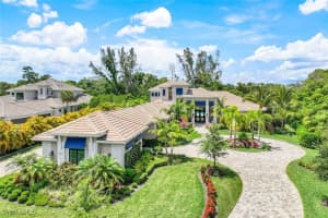 201 Caribbean Road, Naples, FL 34108 - MLS#225009555