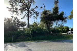 2290 Ligonier Street, Punta Gorda, FL 33980 Sold 03/07/25
