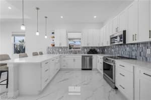 3001 23rd Avenue, Cape Coral, FL 33914 Sold 04/18/25