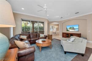 660 Via Mezner 4-401, Naples, FL 34108 Sold 05/16/25