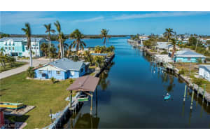 11512 May Street, Matlacha, FL 33993 Sold 07/09/25