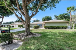 4468 Beechwood Lake Drive, Naples, FL 34112 Sold 03/12/25