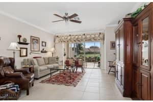1909 Crestview Way, Naples, FL 34119 Sold 06/06/25