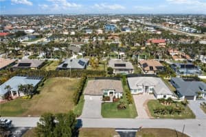 1711 52nd Terrace, Cape Coral, FL 33914 Sold 05/23/25