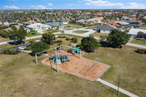 1711 52nd Terrace, Cape Coral, FL 33914 Sold 05/23/25