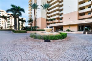 990 Cape Marco Drive, Marco Island, FL 34145 - MLS#225010003