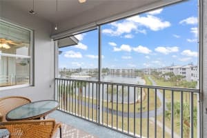 16635 Lake Circle Dr 647, Fort Myers