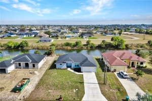 2015 9th Place, Cape Coral, FL 33993 Sold 03/27/25