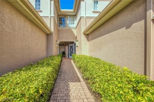 13810 Lake Mahogany Boulevard, Fort Myers, FL 33907 Sold 03/06/25