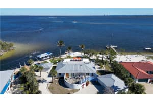 2340 8th Avenue, St. James City, FL 33956 Sold 03/28/25