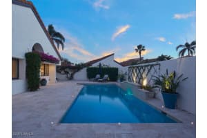 587 Bay Villas Lane, Naples, FL 34108 Sold 06/18/25