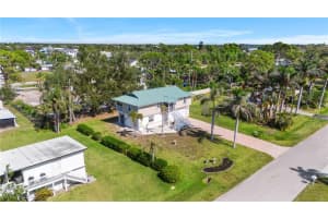 4472 Mariner Road, Bonita Springs, FL 34134 Sold 04/28/25