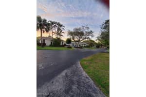 280 Lanchester Court, Naples, FL 34112 - MLS#225010375