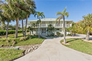 940 Sand Dune Dr, Marco Island