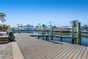 10 Clearview Boulevard, Fort Myers Beach, FL 33931 Sold 03/10/25