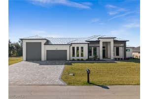 318 5th Avenue, Cape Coral, FL 33990 Sold 07/28/25