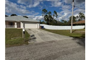 1065 Lilac Street, Lehigh Acres, FL 33974 - MLS#225010624