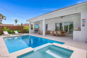 775 92ND Avenue, Naples, FL 34108 Sold 07/24/25