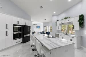 2380 10th Ave Se, Naples