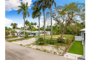 1084 Broad Avenue, Naples, FL 34102 - MLS#225010815