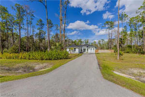4719 6th Avenue, Naples, FL 34120 - MLS#225010854