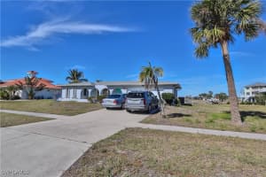 112 Cousley Drive, Port Charlotte, FL 33952 Sold 03/03/25