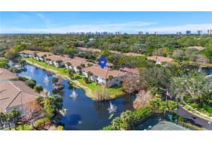 6800 Satinleaf Rd S 202, Naples