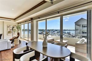 909 10th Street, Naples, FL 34102 - MLS#225011010