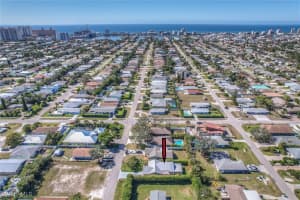 715 96th Avenue, Naples, FL 34108 - MLS#225011074