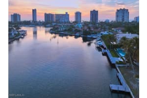 340 Pirates Bight, Naples, FL 34103 Sold 09/12/25