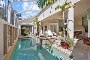 376 Mallory Court, Naples, FL 34110 Sold 07/22/25
