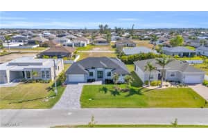 117 37th Place, Cape Coral, FL 33991 Sold 04/23/25