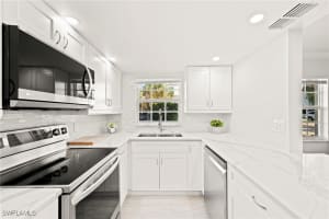 666 3rd Street, Naples, FL 34102 Sold 06/27/25
