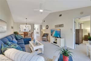 1336 Churchill Cir K202, Naples