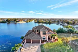 914 Diplomat Parkway, Cape Coral, FL 33993 Sold 07/01/25