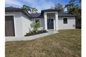 116 Lincoln Avenue, Lehigh Acres, FL 33936 Sold 04/14/25