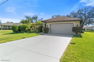 32 13th Street, Cape Coral, FL 33991 Sold 07/21/25