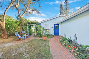 1366 Trail Terrace Drive, Naples, FL 34103 Sold 05/12/25