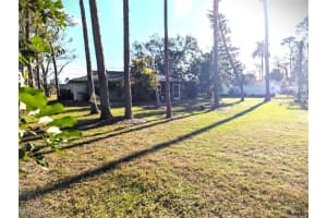 9077 Murcott Drive, Fort Myers, FL 33967 Sold 06/12/25