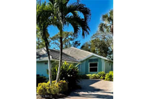 670 Catamaran Ct, Naples