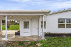 900 Leeland Heights Boulevard, Lehigh Acres, FL 33936 Sold 05/16/25