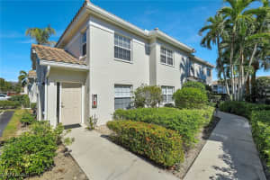 6812 Satinleaf Rd S 204, Naples