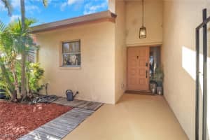 6444 Royal Woods Drive, Fort Myers, FL 33908 - MLS#225011794