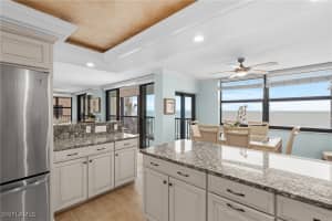 9375 Gulf Shore 401, Naples